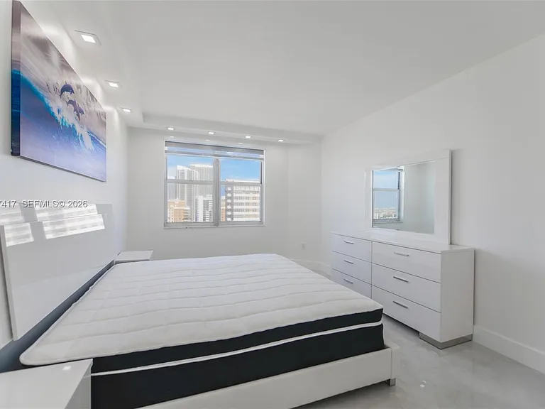 1980 S Ocean Dr #20K — Photo 18