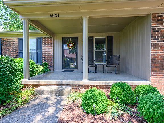 5th image of 4021 Brentwood Dr