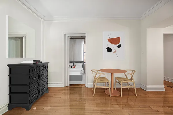 Sold by Compass | media 2
