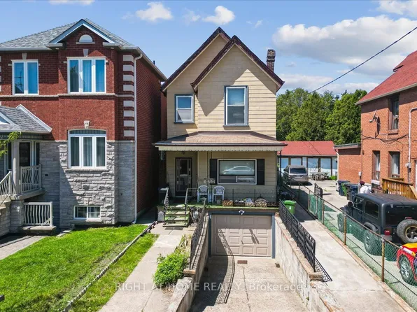434 Margueretta St N, Toronto, ON M6H 3S5