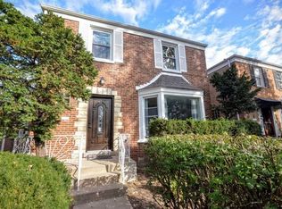 6241 N Troy St, Chicago, IL 60659