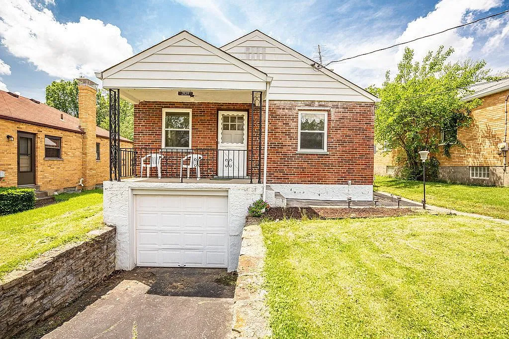 3959 Carrie Ave photo 1