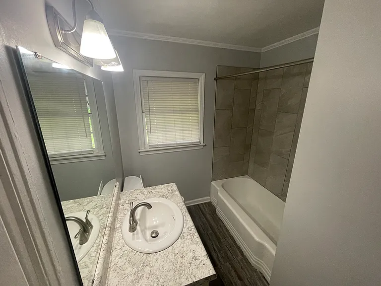 1223 Chickasaw St — Photo 13
