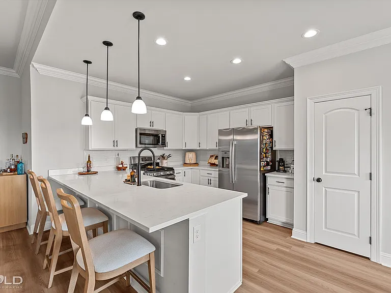 24 Venecia Ct — Photo 16