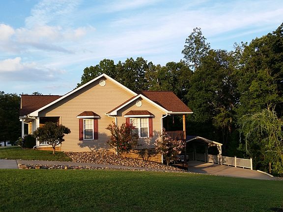 2nd image of 438 Sequoyah Dr