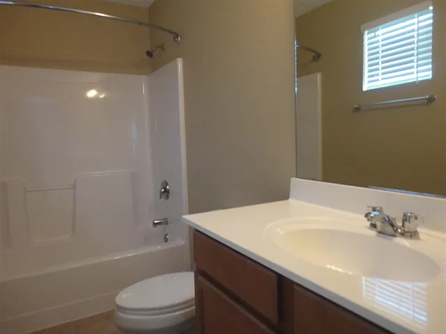333 Parrott Ct — Photo 9