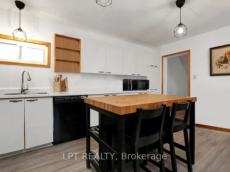 88 Norman St — Photo 12