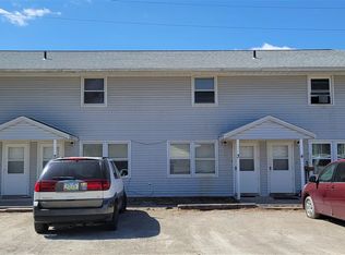 695 W Pine St, Marengo, IA 52301