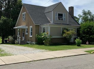 713 Jacksboro St, Ferguson, KY 42533