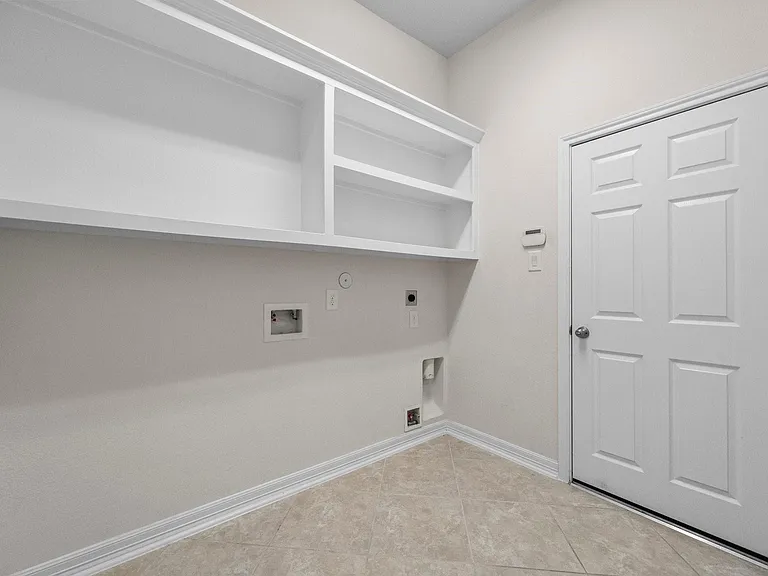 2665 Granite River Ln — Photo 25