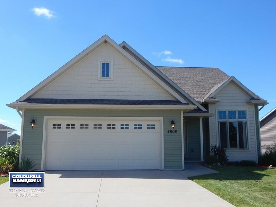 Inviting Curb Appeal