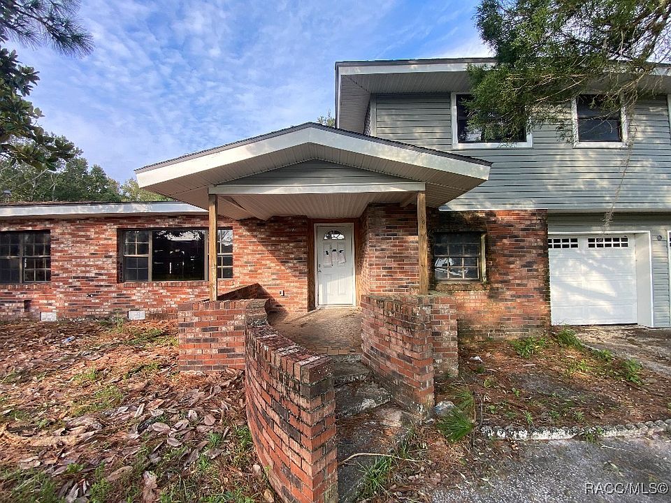 1st image of 1106 NE 8th Ave