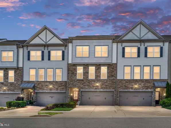 17 Flint Ct, Stafford, VA 22554