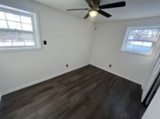 208 N Grant Ave APT B, Knob Noster, MO 65336