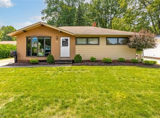 901 Decker Dr, Parma, OH 44134