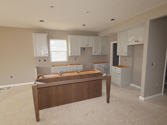 3rd image of 3534 Crimson Stone Dr