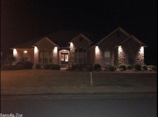 3800 Newcastle Dr, Conway, AR 72034