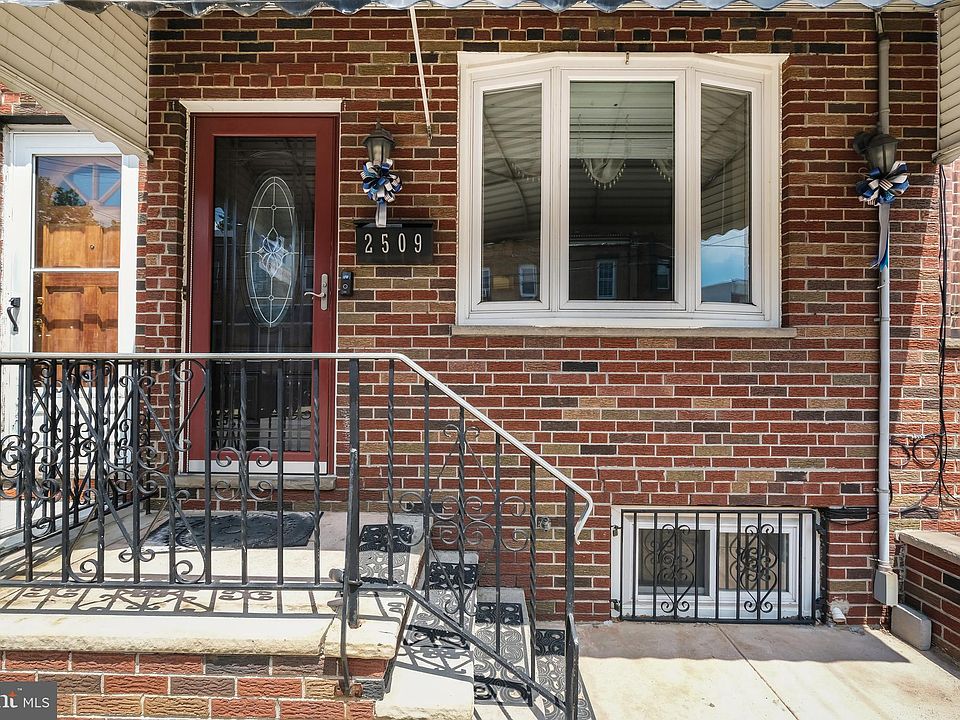1st image of 2509 E Somerset St