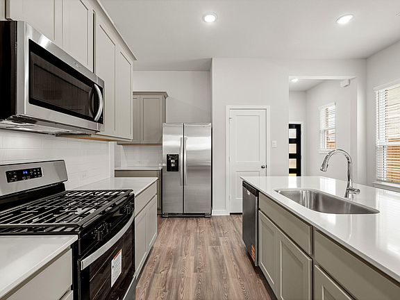 6th image of this home