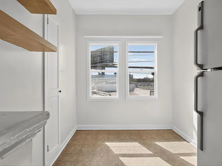 314 N Orange Grove Ave #106 — Photo 5