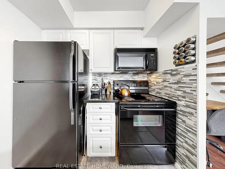 200 Manitoba St #233 — Photo 12
