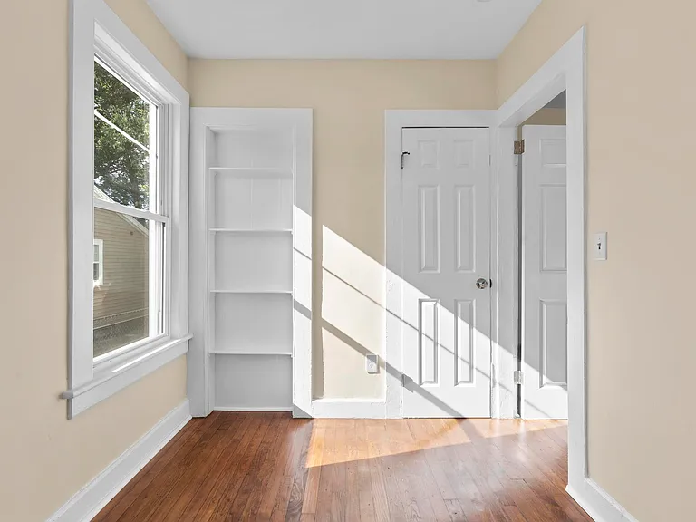 15 Garden St #1 — Photo 17