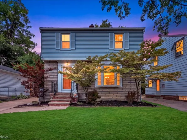 16810 Seneca Ave, Lakewood, OH 44107
