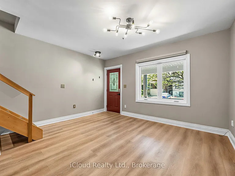 192 Gledhill Ave — Photo 5