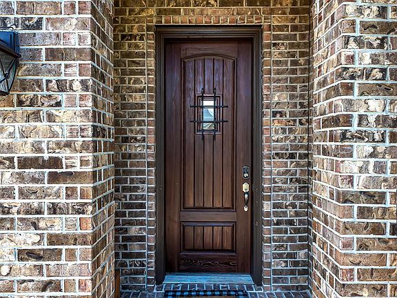 4th image of 27335 Aspen Falls Ln