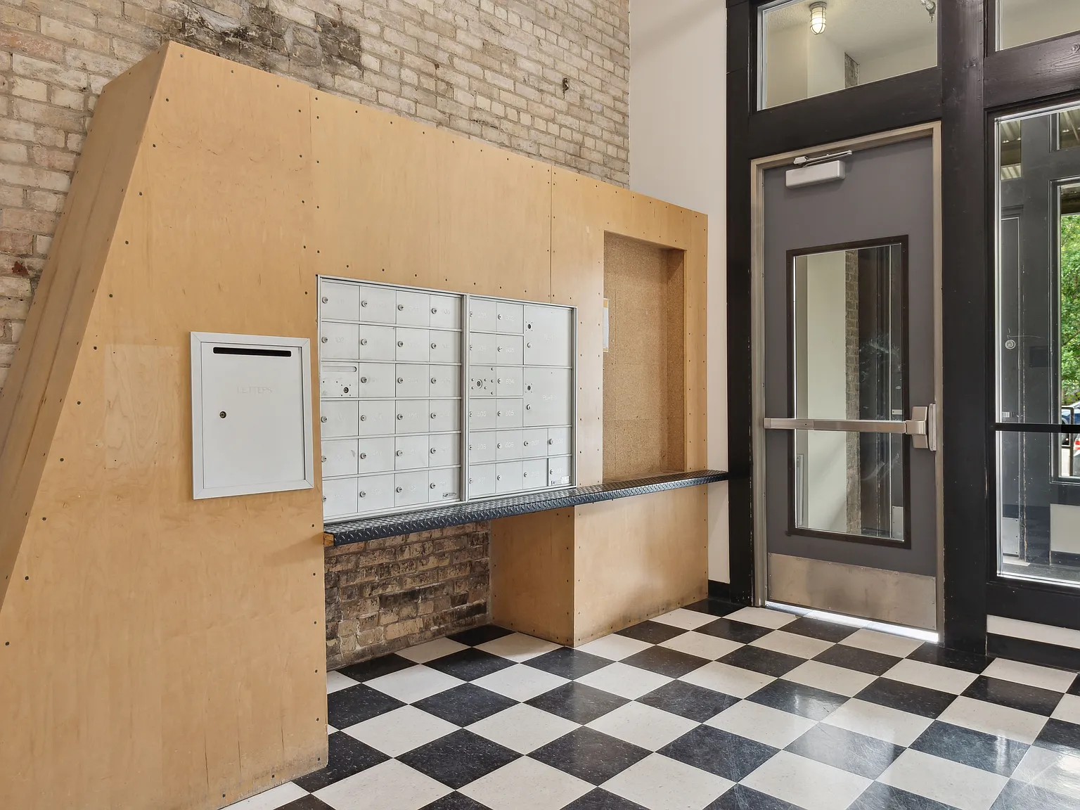 Gaar Scott Historic Lofts — Photo 3