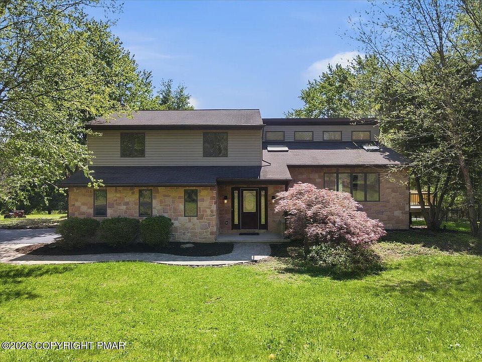 1st image of 285 Pine Cove Ct