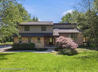 285 Pine Cove Ct, Lehighton, PA 18235