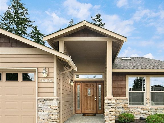 Welcoming entrance and easy maintenance landscape