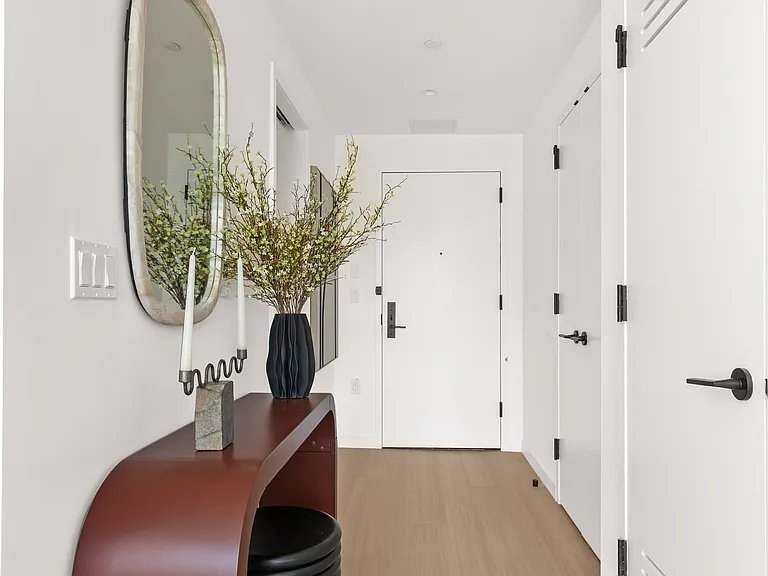 125 Chrystie St #405 — Photo 7