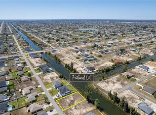 113 NE 8th Terrace Cpe, Coral, FL 33909