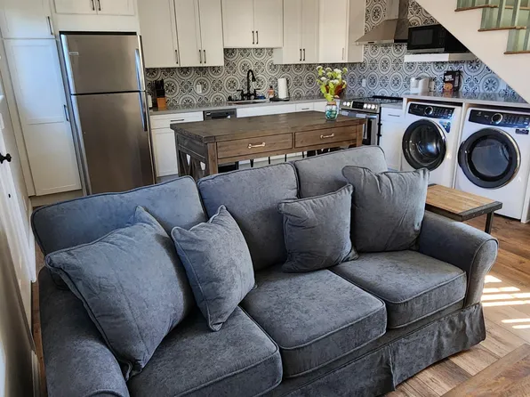 (undisclosed Address), San Diego, CA 92115