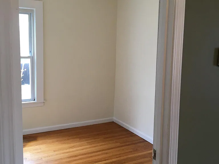BEDROOM OFF DINING ROOM