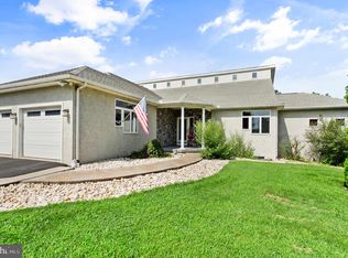 213 Cross Rd, Gilbertsville, PA 19525