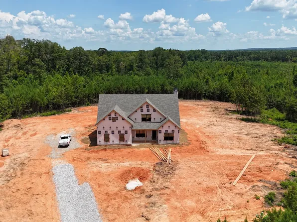 577 Silver Dollar Rd, Barnesville, GA 30204