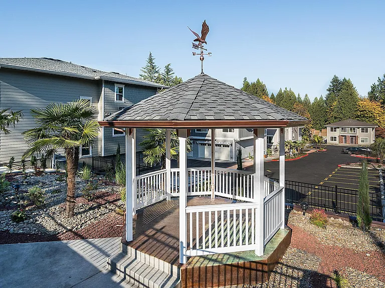 18399 Shady Hollow Way — Photo 12