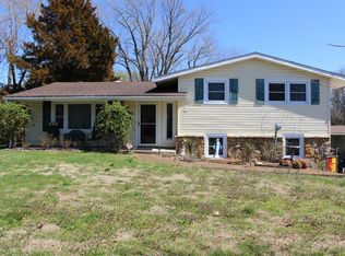 624 5th St, Saint Paul, KS 66771