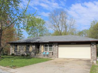 1007 Wingate Dr, Boonville, MO 65233