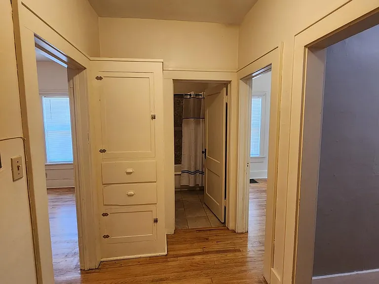 807 W Franklin St #807 — Photo 8