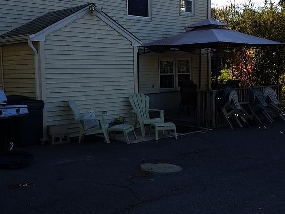 2nd image of 81 Sherry Ave