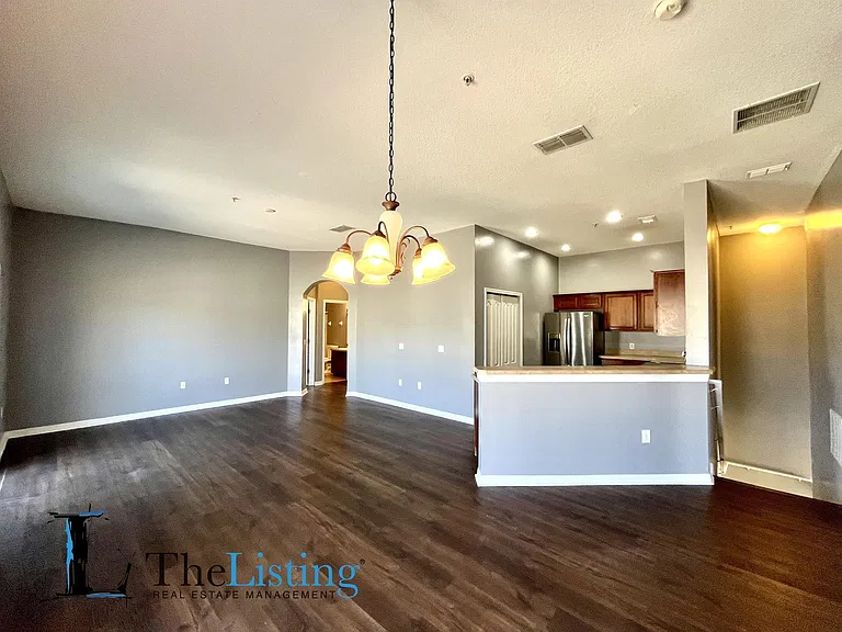 7125 Red Lantern Dr — Photo 4