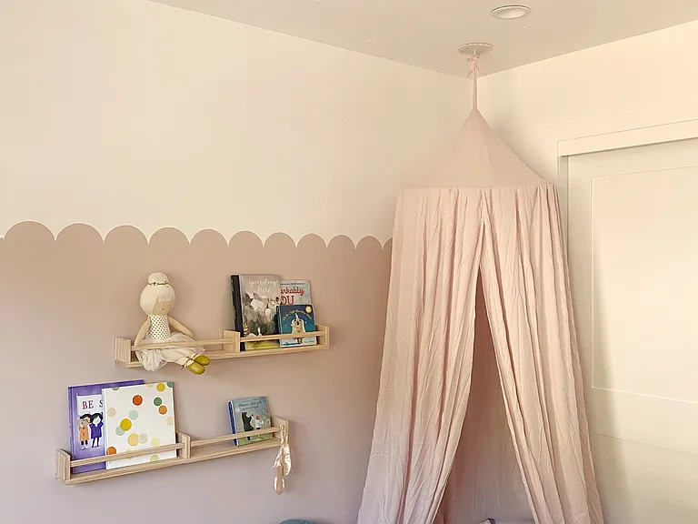 242 N Almenar Dr — Photo 13