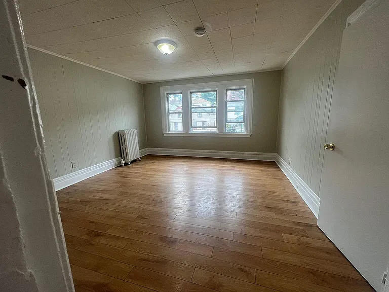413 Summer Ave #5C — Photo 3