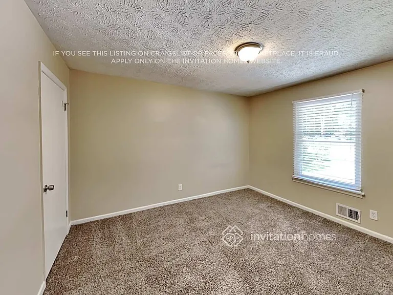 1393 Mountain Overlook Ct — Photo 13