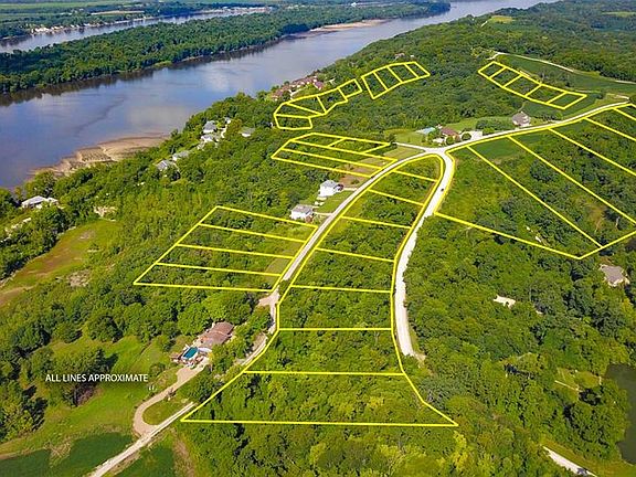 2nd image of 218 Quarry Rd