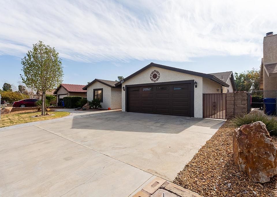 13819 Burning Tree Dr, Victorville, CA 92395 Zillow